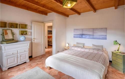 Uscio House | 3 Bedroom Gorgeous Home In Uscio