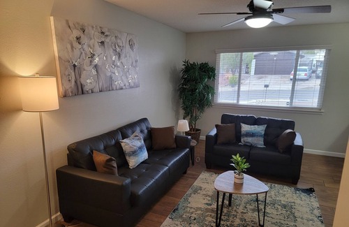 Northeast Heights House | 3- Bedroom home, near everything, mountain trails