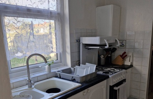 Bramcote House | 3-bedroom house in beautiful Nottingham with WiFi