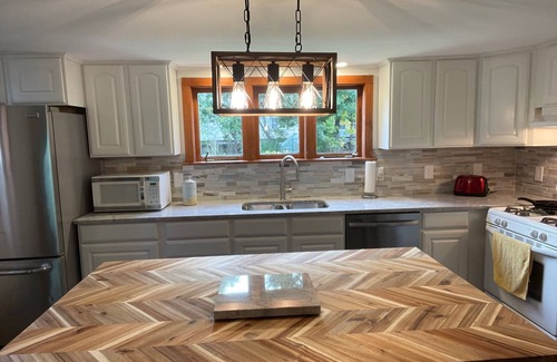 Brockway House | 3-bedroom house in Brockway with WiFi