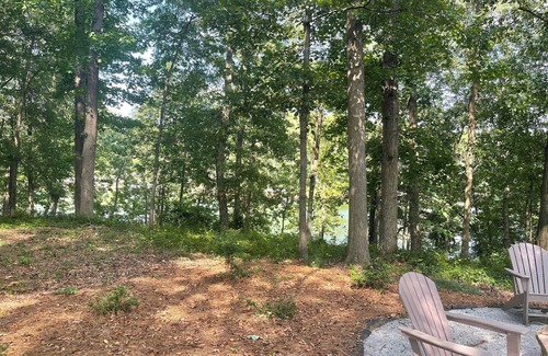 Hartwell House | 3-bedroom house in charming Hartwell! More photos coming soon!