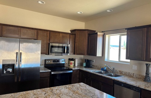 Kingman House | 3 bedroom house in charming Kingman with AC, WiFi. Enjoyable getaway awaits.