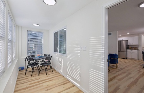 Downtown House | 3-bedroom house in charming Lansing with AC