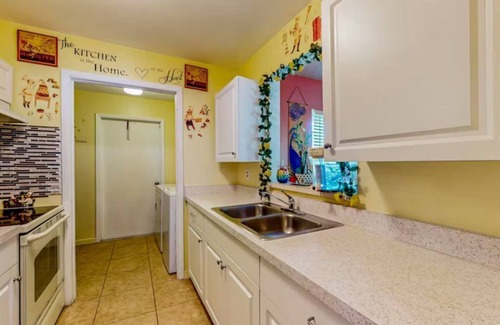 Ocala House | 3-bedroom house in charming Ocala with AC, WiFi. Enjoy your stay