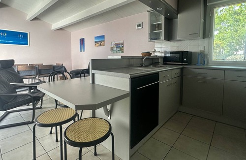 La Palmyre House | 3-Bedroom House in La Palmyre - Near the Sea, Parking, WIFI, Pets Allowed