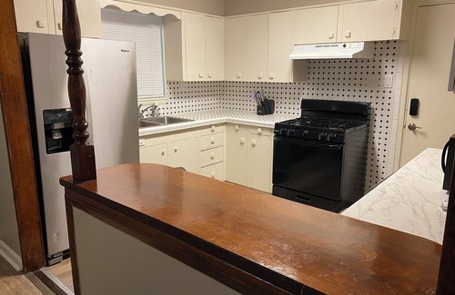 Little Rock House | 3-bedroom house in charming Little Rock with WiFi, AC