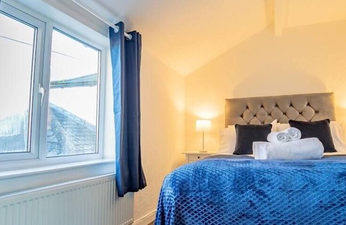 Shelsley Beauchamp House | 3 Bedroom House in Worcester with Parking