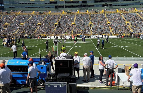 Menasha House | 3-bedroom house located just 25 minutes south of Lambeau Field for NFL Draft