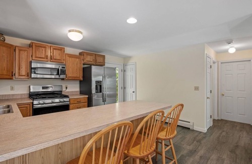 Moultonborough House | 3-bedroom house with lake access in charming Moultonborough