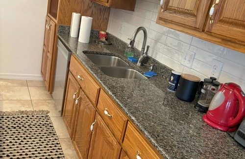 Gulf Breeze House | 3-bedroom house with WiFi, AC in fabulous Gulf Breeze