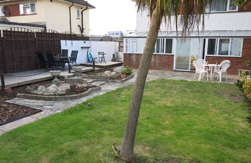 Ramsgate House | 3 Bedroom House with Welcome Breakfast near Beaches