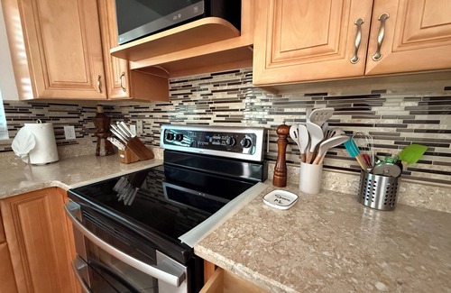 Rural Estates House | 3-bedroom house with Heated private Pool, WiFi, AC in brilliant Naples