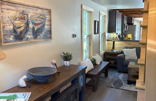 Machias House | 3-bedroom House with River View in the Center of Town