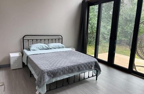 Lakefield House | 3-bedroom Lakefront Villa #3