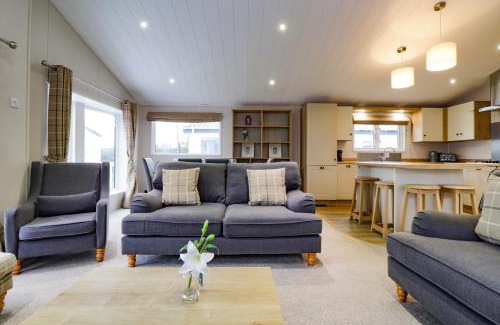 Pevensey House | 3 bedroom Lodge at Pevensey Bay