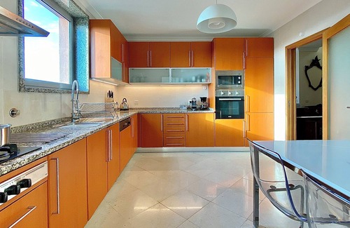 Canidelo Apartment | 3 bedroom luxury duplex by the sea