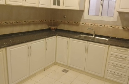 Hera Street Apartment | 3 Bedroom Penthouse Lily 4