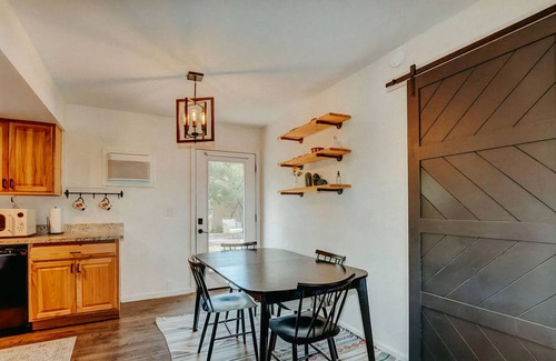 Prescott House | 3-bedroom pet friendly Lake home in amazing Prescott with WiFi. Enjoy your stay