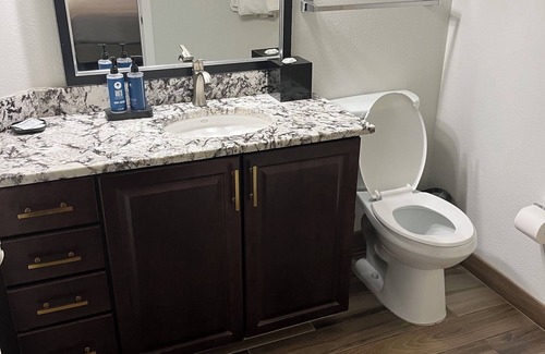Mountain View Estates Resort | 3-bedroom resort in gorgeous South Lake Tahoe with WiFi, fitness rm jacuzzi