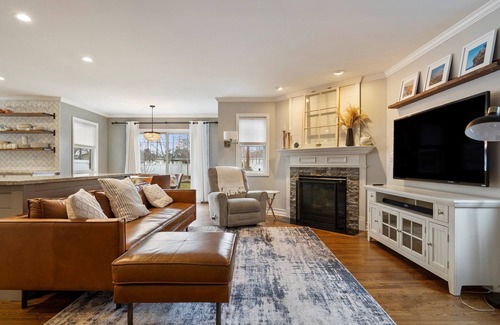 Royal Oak House | 3-bedroom Royal Oak home with finished basement - 15 min from Detroit!