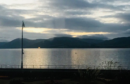 Rothesay Apartment | 3 Bedroom Sea View Apartment in central Rothesay - sleeps 6 guests