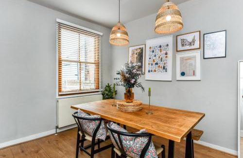 Mapperley House | 3 Bedroom Semi-Detached House Ideal for Corporate Stays in Nottingham