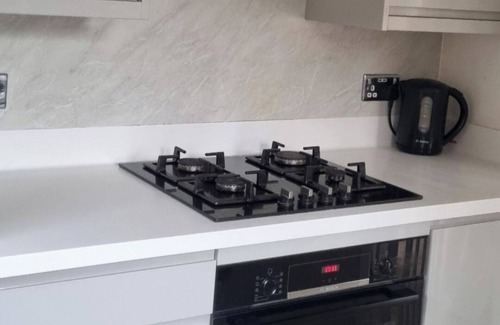 Pollokshaws House | 3 bedroom, Sleeps 6, free parking