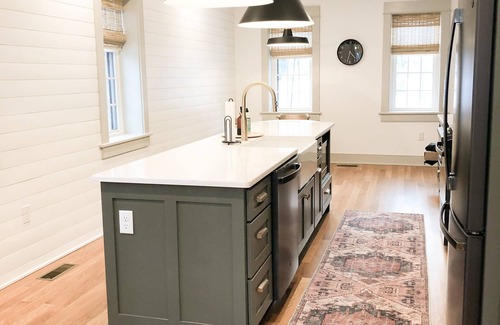 Lewisburg House | 3-Bedroom 🔸 Steps from Bucknell 🔸 Renovated