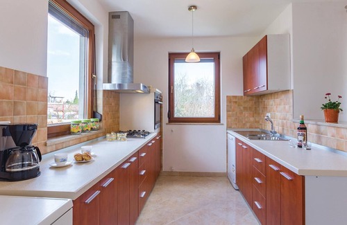 Liznjan Apartment | 3 bedroom stunning apartment in Liznjan
