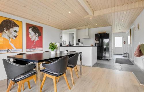 Hejlsminde Strand House | 3 Bedroom Stunning Home In Hejls