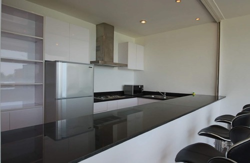 Maret Apartment | 3 bedroom Thai palm villa with private pool