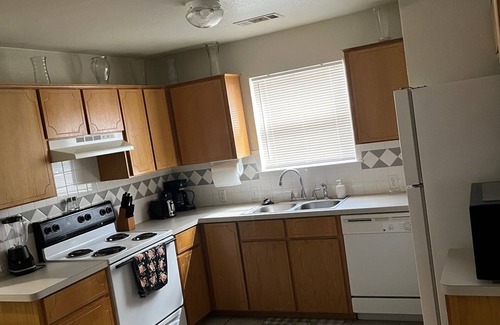 Killeen House | 3-bedroom townhome in Central Texas - Fully Furnished including all utilities