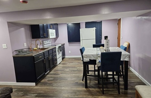 New Hope House | 3-bedroom townhome in peaceful New Hope with AC, WiFi