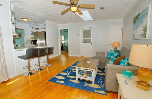 Dolphin's Cove House | 3-bedroom vacation home 14 minutes from St. Johns Town Center