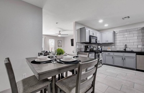 Sunrise Manor House | 3-Bedroom Vacation Home just 9 Minutes from Las Vegas Motor Speedway