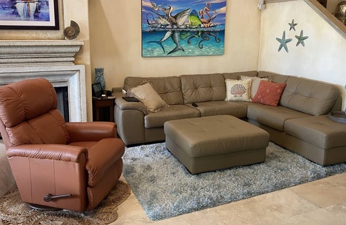 Tierra Verde Condo | 3 Bedroom Waterfront Condo/Boat Lift on the Grand Canal