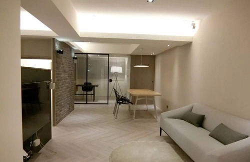 Daan House | 3 Bedrooms+1 Study +3 Bathrooms (Near Taipei 101 & MRT) Home Isolation is OK