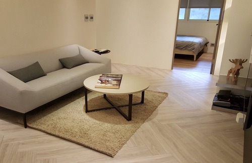 Daan House | 3 Bedrooms+1 Study +3 Bathrooms (Near Taipei 101 & MRT) Home Isolation is OK