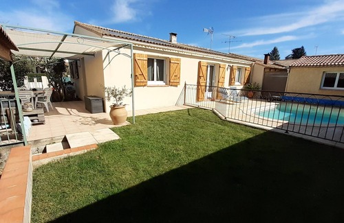 Vergeze Villa | 3 Bedrooms Villa In Vergèze