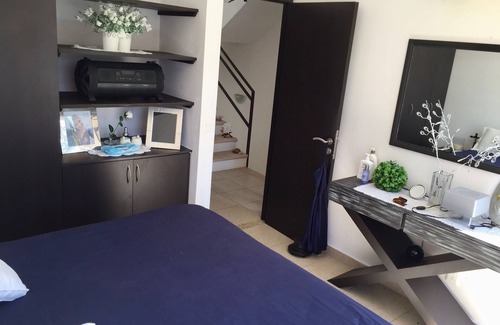 Granjas del Marques Villa | 3 Bedrooms Villa, Swimming Pool, Near The Airport