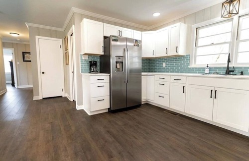 Edenton House | 3 BR/2 Bath king, Fire Pit