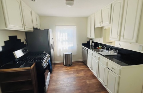 Madison Heights House | 3 BR and 2 BA -Close to Royal Oak and Ferndale. 20 minutes to Detroit Downtown