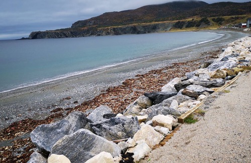 Trout River House | 3 br House for Rent in Gros Morne National Park