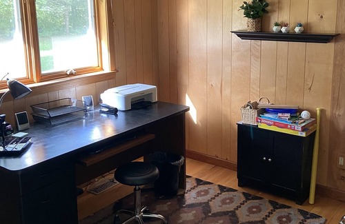 Greenwood House | 3 BR lake house minutes from ski resorts