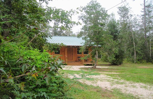 Kountze Cabin | 3 Cabins- Private, comfortable, decorated with antiques, AC & Heat, Breakfast