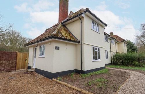 Campsea Ashe House | 3 Chantry Cottages