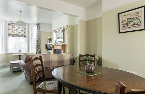 Wareham Cottage | 3 Elm Villa - a stunning Victorian town house