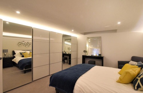 Seaton House | 3 Grove Mews