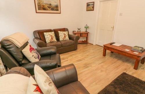 Long Preston House | 3 Guys Cottages