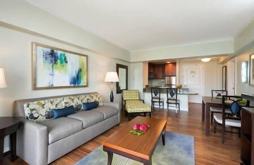 Waikiki Resort | 3 HGVC Hawaiian Village Beachfront Resort and Spa!